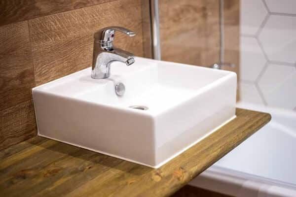 Flat or Tabletop Sink