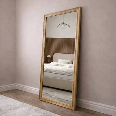 Floor-Leaning with frame