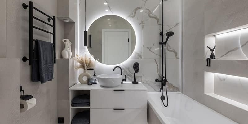 What Size Mirror Fits Best With a 36-Inch Vanity featured image